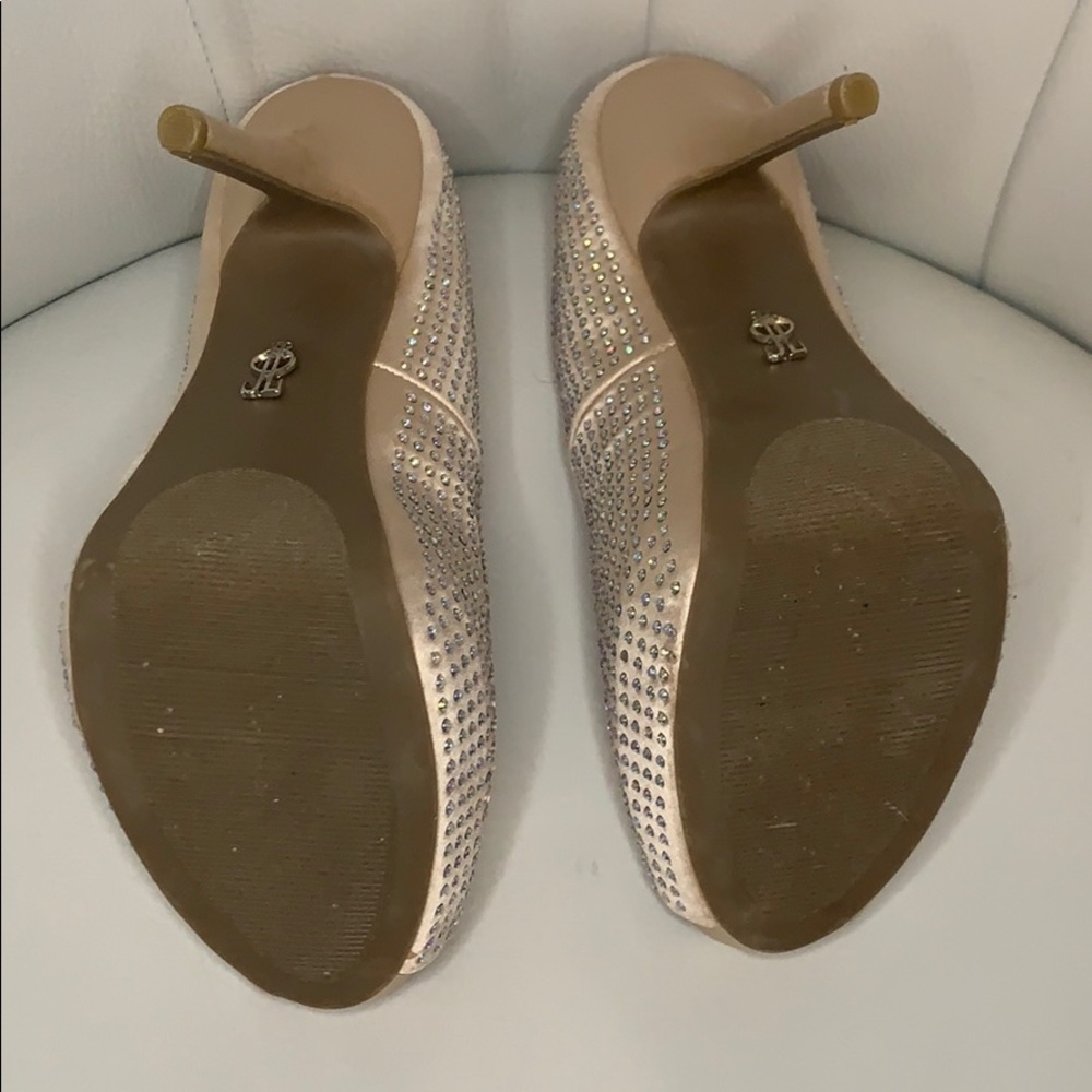 JLO Rhinestone heels - Picture 5 of 5